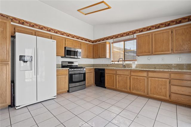 7395 Ayers Rock, Riverside, CA 92508