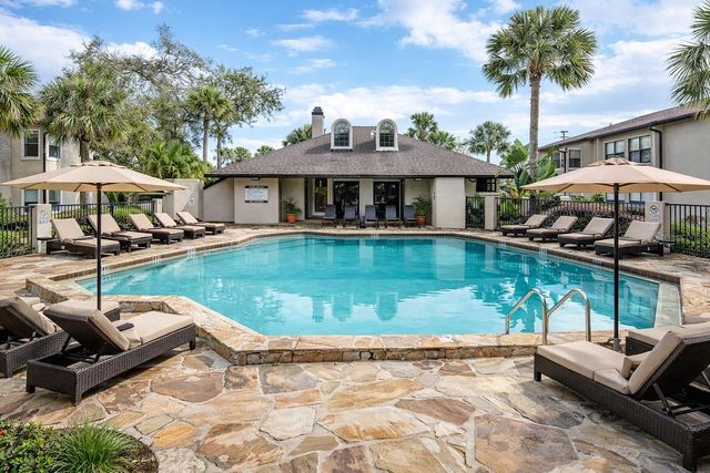 2911 ANTIQUE OAKS CIRCLE 12, Winter Park, FL 32792