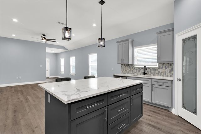 1312 Elm Street, Bonham, TX 75418