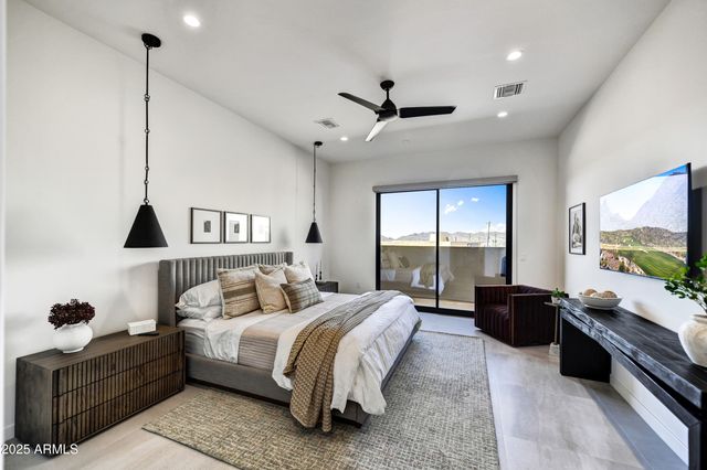 6525 E CAVE CREEK Road 101, Cave Creek, AZ 85331