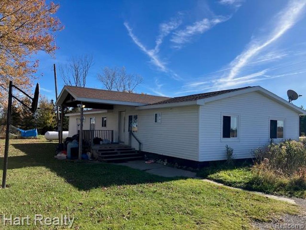 4211 Watson Road, Marlette, MI 48453