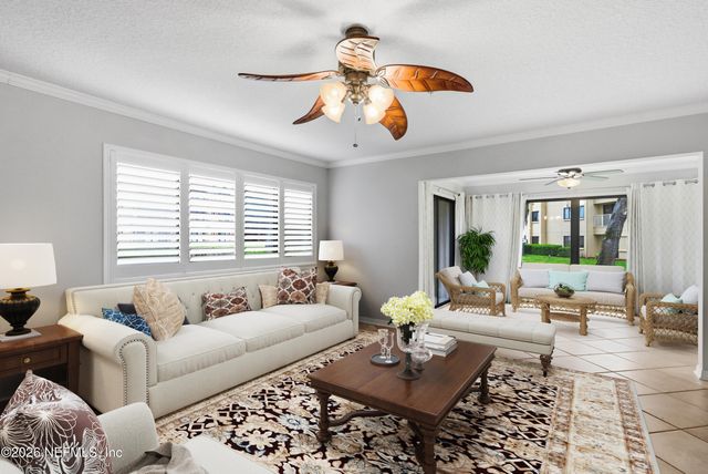 99 BROAD RIVER Place 2107, Welaka, FL 32193