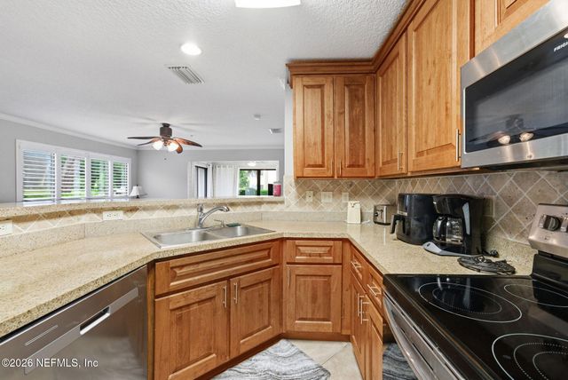 99 BROAD RIVER Place 2107, Welaka, FL 32193