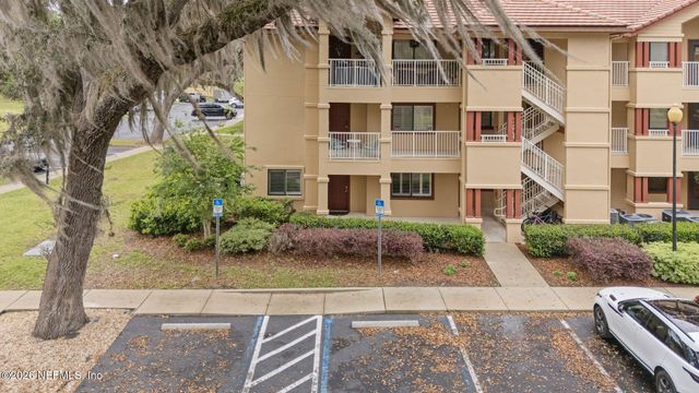 99 BROAD RIVER Place 2107, Welaka, FL 32193