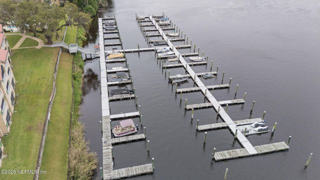 99 BROAD RIVER Place 2107, Welaka, FL 32193
