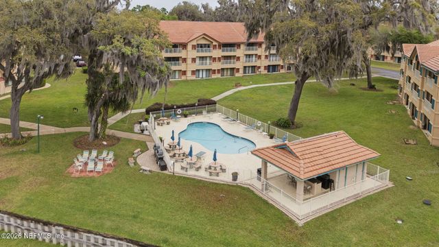 99 BROAD RIVER Place 2107, Welaka, FL 32193