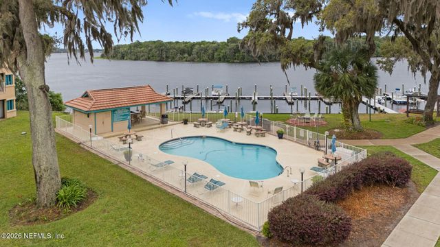 99 BROAD RIVER Place 2107, Welaka, FL 32193
