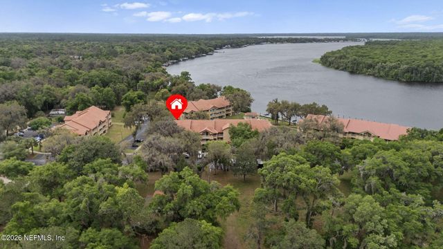 99 BROAD RIVER Place 2107, Welaka, FL 32193