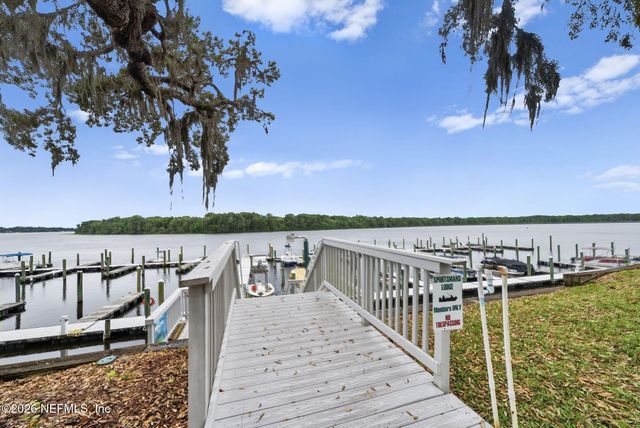 99 BROAD RIVER Place 2107, Welaka, FL 32193