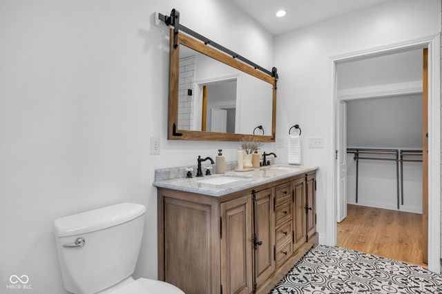 1523 E Ohio Street, Indianapolis, IN 46201