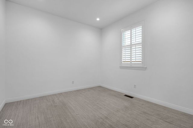 1523 E Ohio Street, Indianapolis, IN 46201