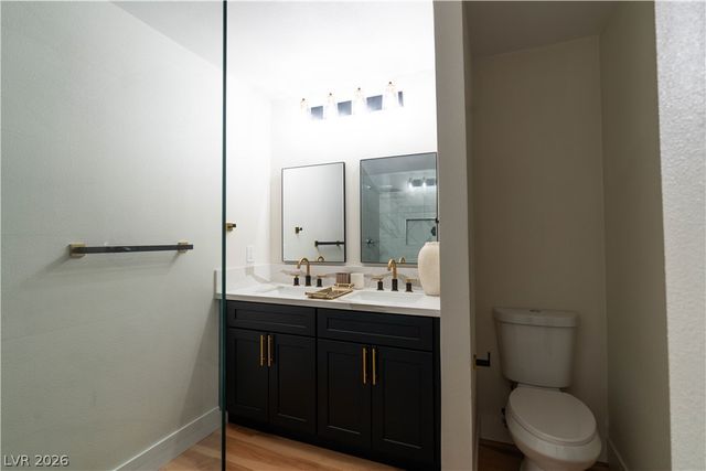 31 Jade Circle, Las Vegas, NV 89106