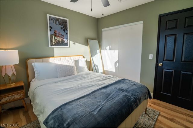 31 Jade Circle, Las Vegas, NV 89106