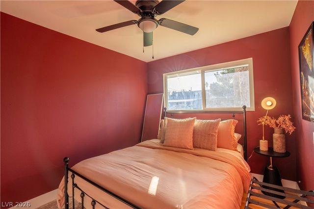 31 Jade Circle, Las Vegas, NV 89106