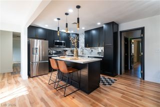 31 Jade Circle, Las Vegas, NV 89106