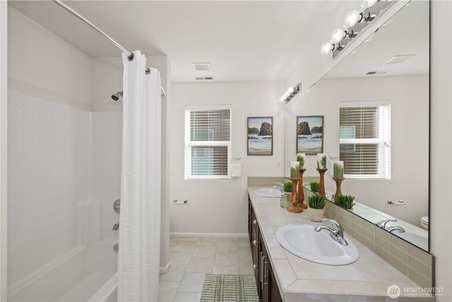 27380 211th CT SE, Maple Valley, WA 98038