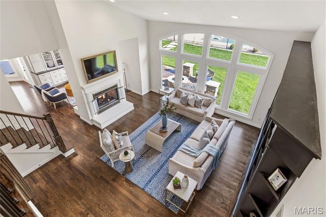 1069 Whitmoor Drive, Weldon Spring, MO 63304