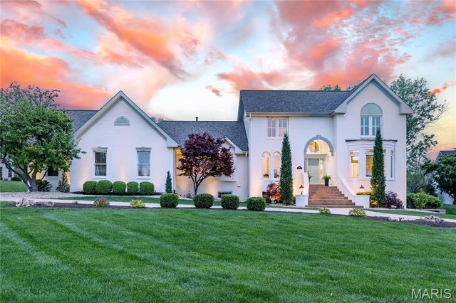1069 Whitmoor Drive, Weldon Spring, MO 63304
