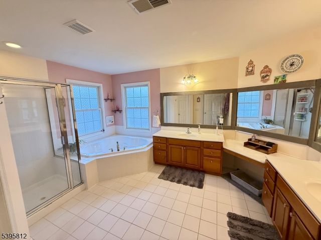 5 Augusta Ct, Fredon Twp., NJ 07860