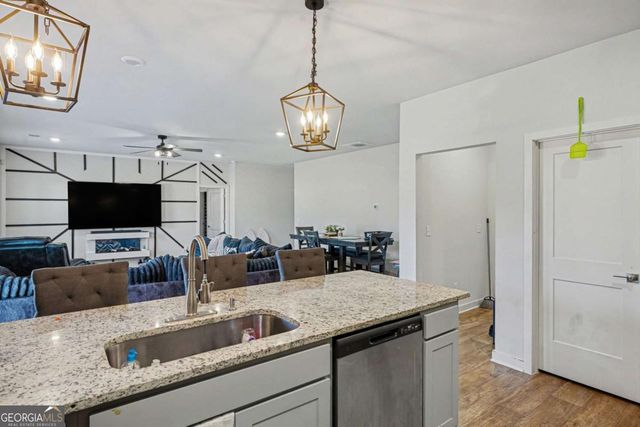 942 Teabiscuit Way, Mcdonough, GA 30253