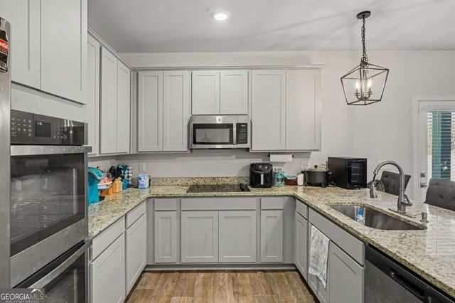 942 Teabiscuit Way, Mcdonough, GA 30253