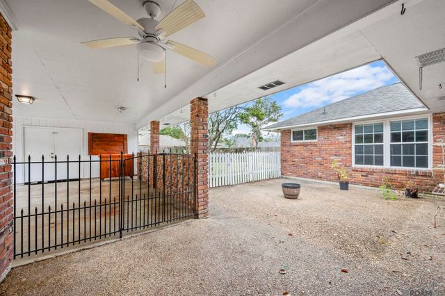 12543 Warwick Ave, Baton Rouge, LA 70815