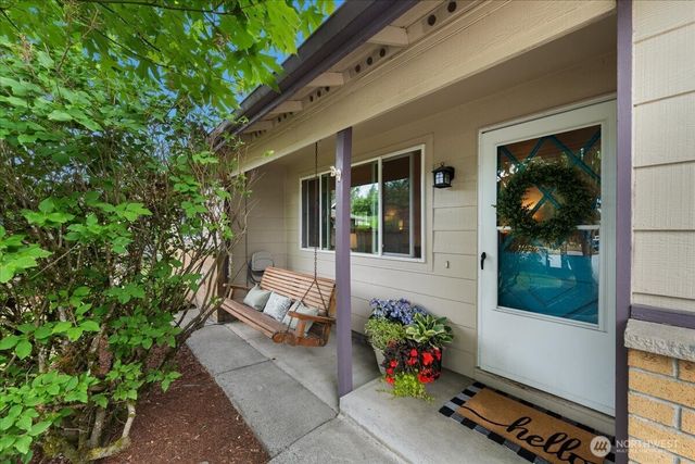 16954 SE 255th Place, Covington, WA 98042
