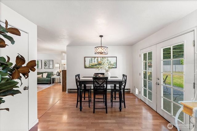 16954 SE 255th Place, Covington, WA 98042