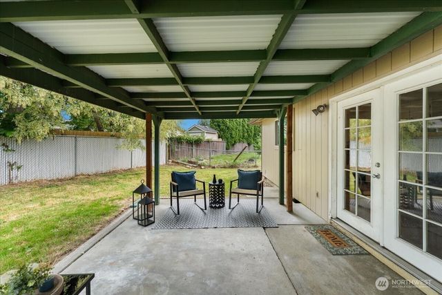 16954 SE 255th Place, Covington, WA 98042