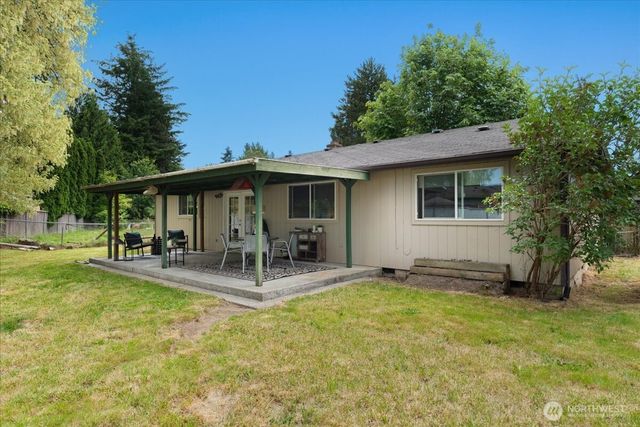 16954 SE 255th Place, Covington, WA 98042