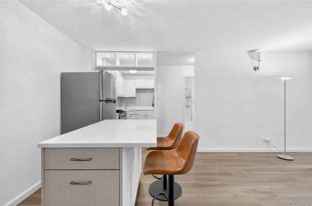 123-40 83rd Avenue 6G, Kew Gardens, NY 11415