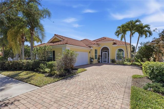 8730 Ferrara CT, Naples, FL 34114