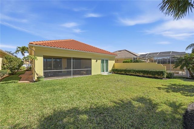 8730 Ferrara CT, Naples, FL 34114