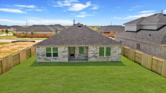 1028 Selene Sky Drive, Brookshire, TX 77423