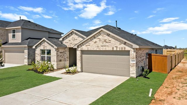 1028 Selene Sky Drive, Brookshire, TX 77423