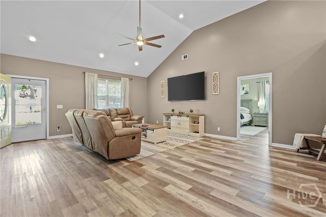 1301 Pelican Lane SE, Townsend, GA 31331