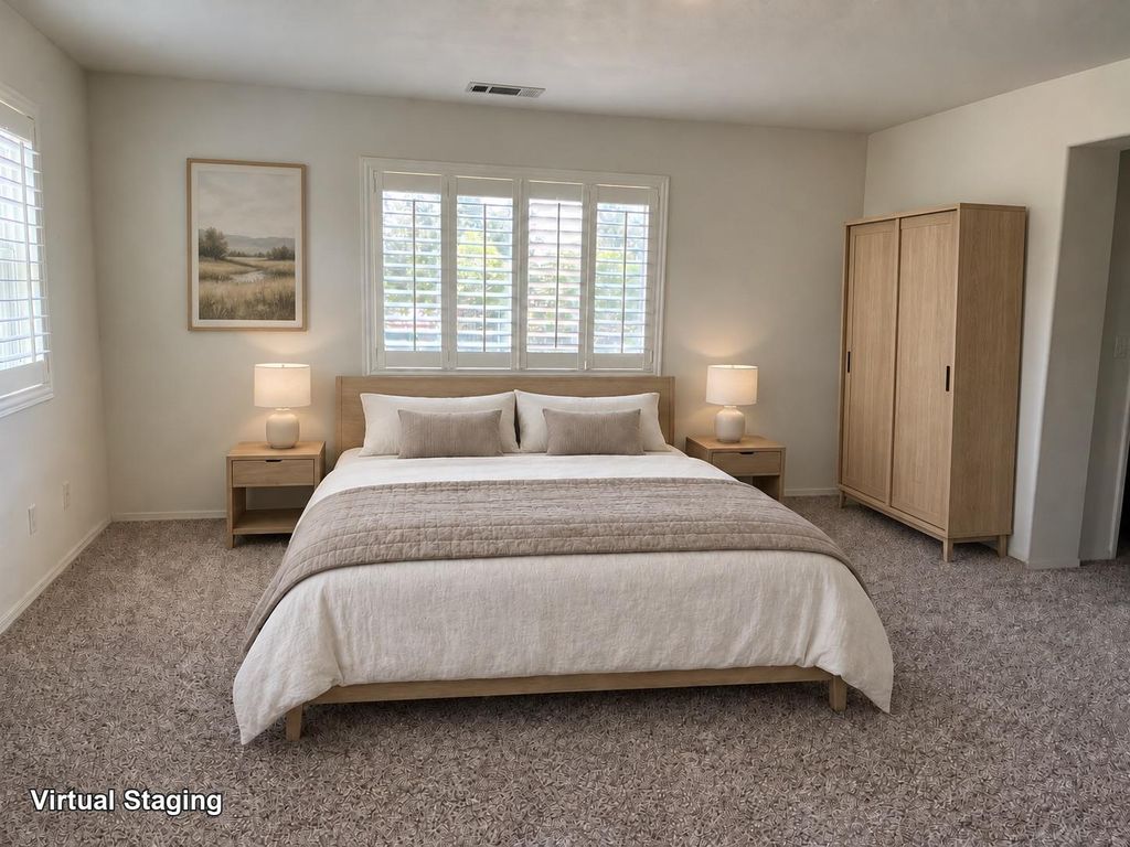 Image 20 of property listing at 2392 S Playa, Fresno, CA 93727