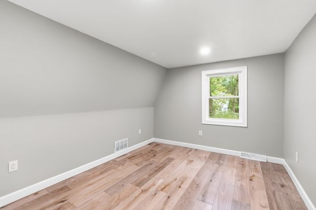 78 Old Farm Rd, Mansfield, MA 02048
