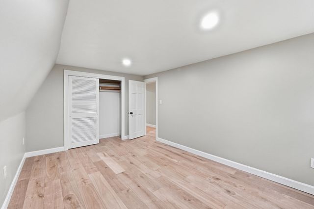 78 Old Farm Rd, Mansfield, MA 02048