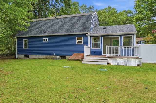 78 Old Farm Rd, Mansfield, MA 02048
