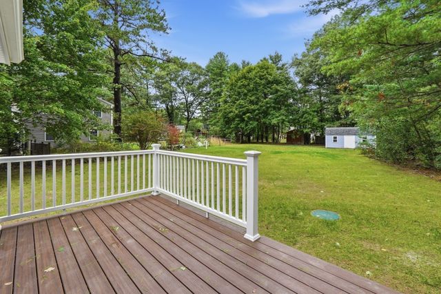 78 Old Farm Rd, Mansfield, MA 02048