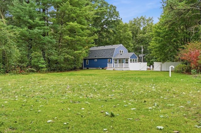 78 Old Farm Rd, Mansfield, MA 02048