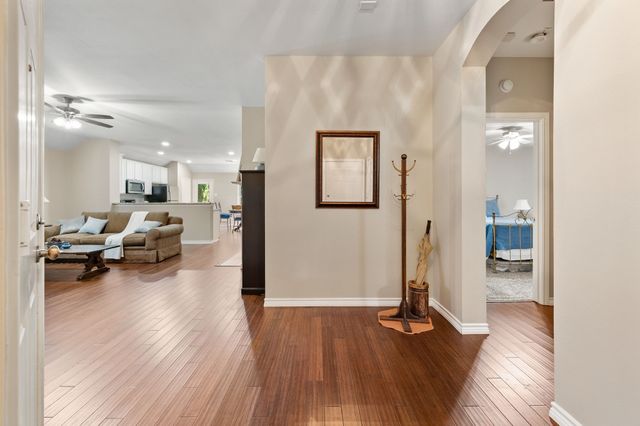 10008 Sourwood Drive, Fort Worth, TX 76244