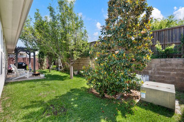 10008 Sourwood Drive, Fort Worth, TX 76244