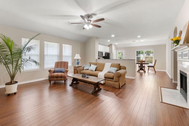 10008 Sourwood Drive, Fort Worth, TX 76244