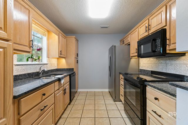 104 Chatam Loop, Daphne, AL 36526