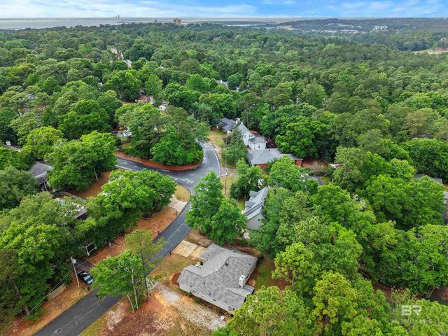 104 Chatam Loop, Daphne, AL 36526