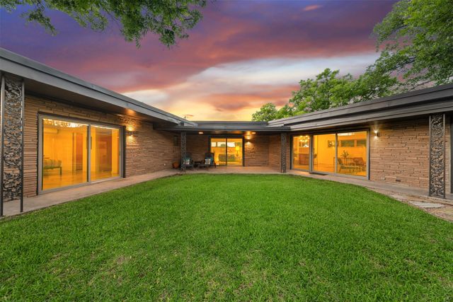 511 Sunset Street, Clifton, TX 76634