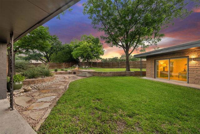 511 Sunset Street, Clifton, TX 76634