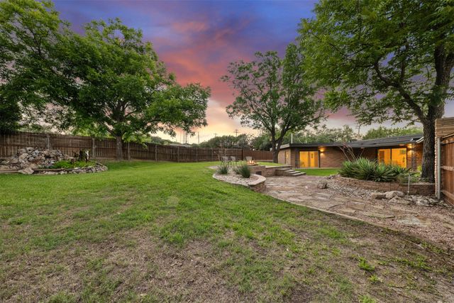 511 Sunset Street, Clifton, TX 76634